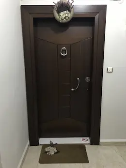 أعمال أفضل نجار بجدة  ابواب خشب 